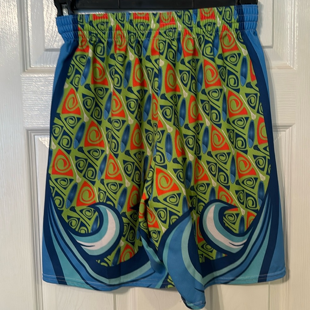 Boys lax world lacrosse crazy shorts size small